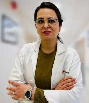 Dr Navneet Kaur